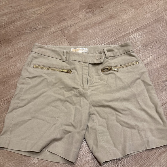 Michael Kors Shorts - Picture 1 of 3